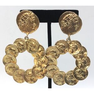 Vintage 80's Carol Dauplaise Gold Tone Coin Wreath Clip On Earrings Greco Roman